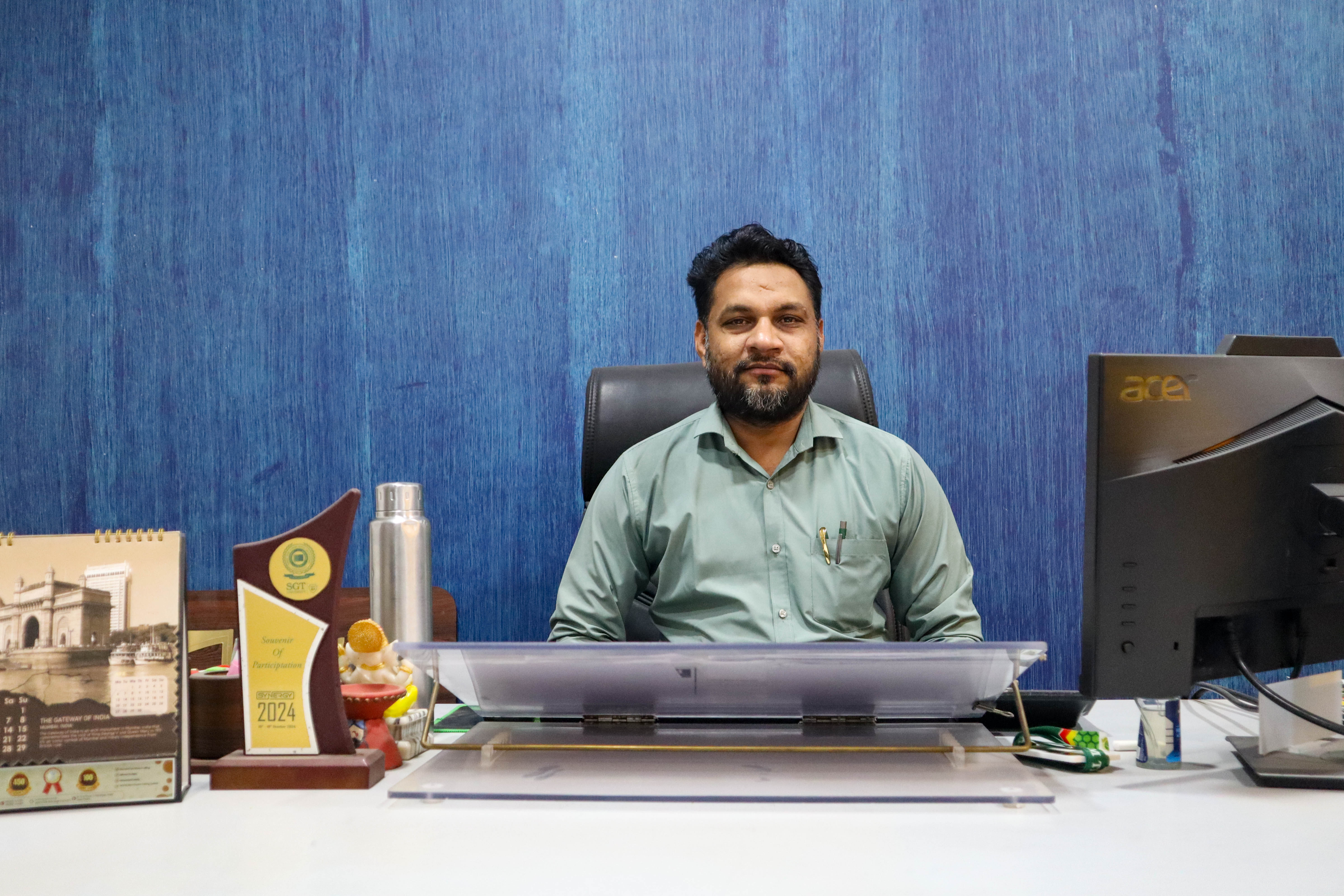 Mr. Narender Soni